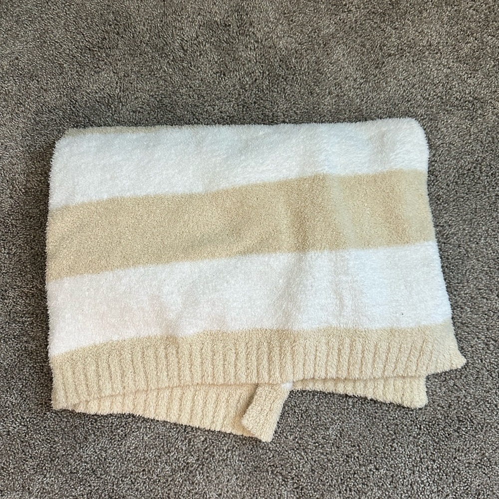 Cloud Island Cream and White Plush Blanket